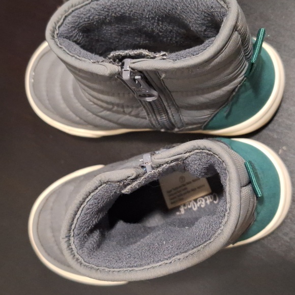 3 pairs boots size 7t - Picture 11 of 11